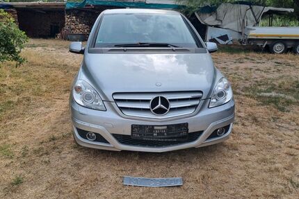 Mercedes-Benz B 200 111.000 km 5.500 &euro; Berg 76768