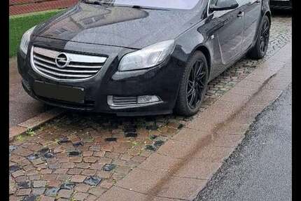 Opel Insignia 157.890 km 3.900 € Karlsruhe 76131