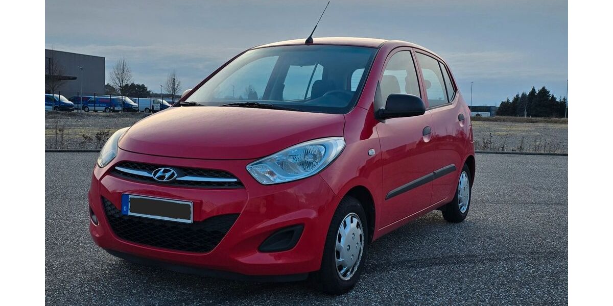 Hyundai i10 152.000 km 2.345 &euro; Neureut 76149