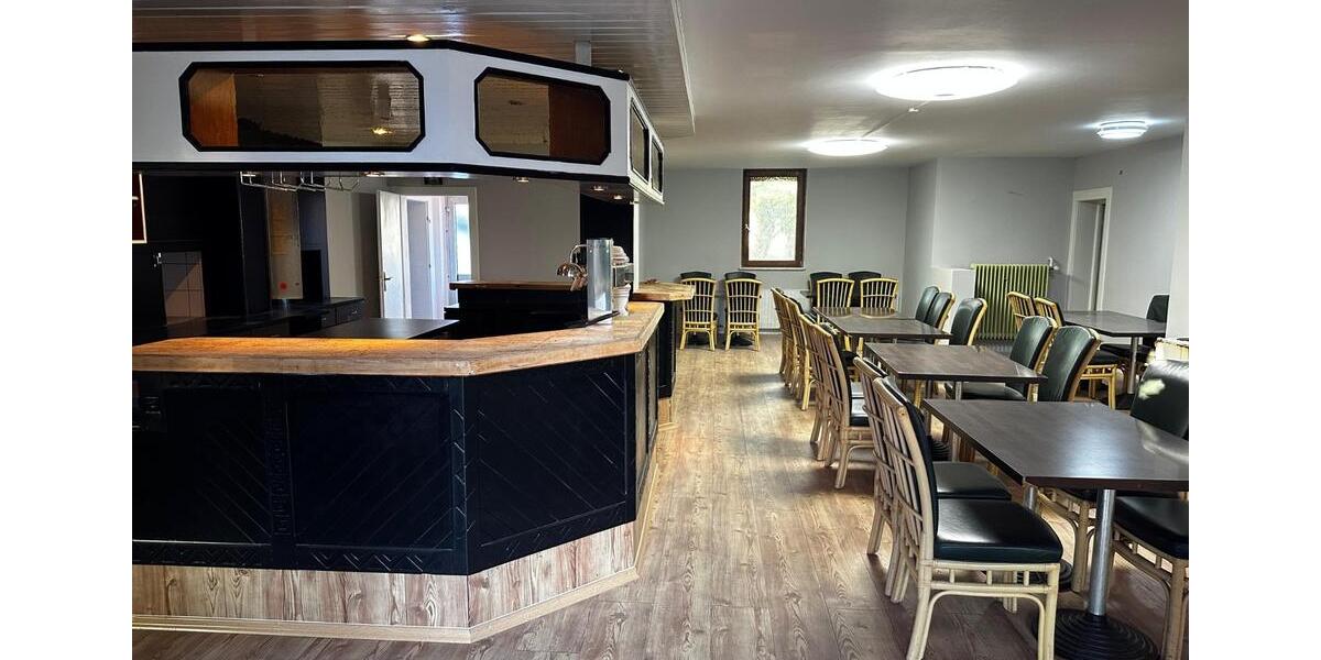 Gaststätte mit 2 Wohneinheiten in Karlsruhe-Knielingen - Mieten zimmer