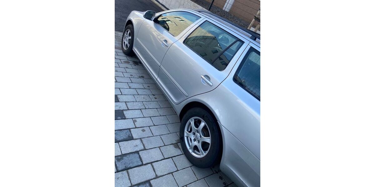 Skoda Octavia 94.000 km 4.950 &euro; Pforzheim 75175