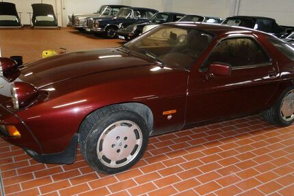 Porsche 928 43.000 km 39.900 € Karlsruhe 76139