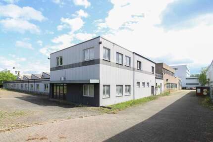 Halle in Karlsruhe 3.990.000 € 5200 m²