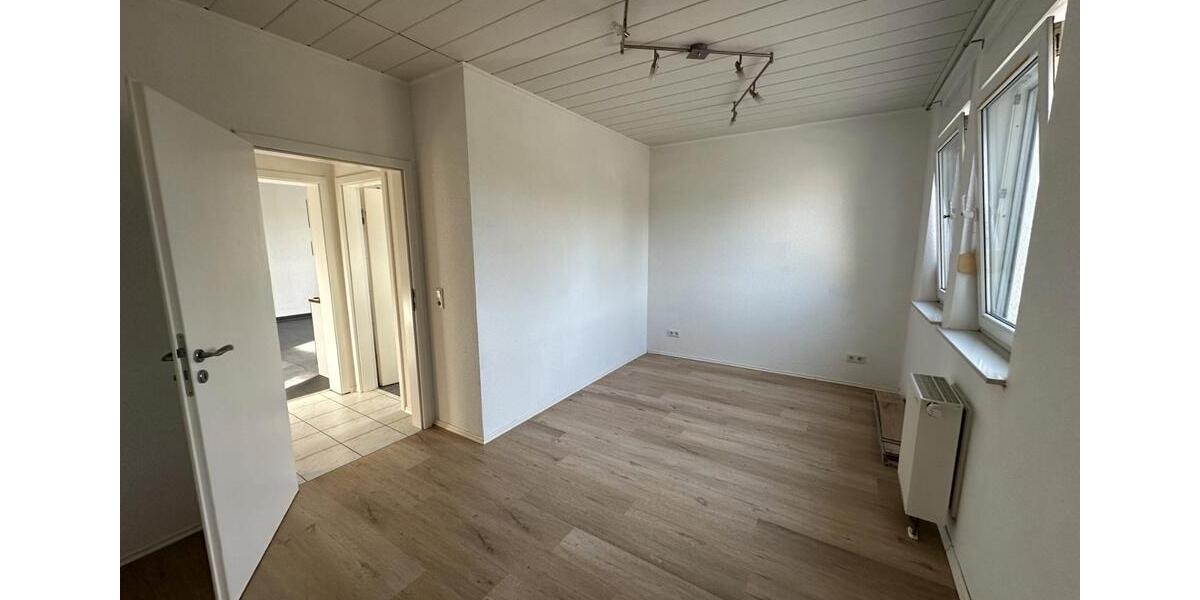 Etagenwohnung Bad Schönborn - 2 Zimmer, 50 m&sup2;, 650&euro; | Angebot:26415238