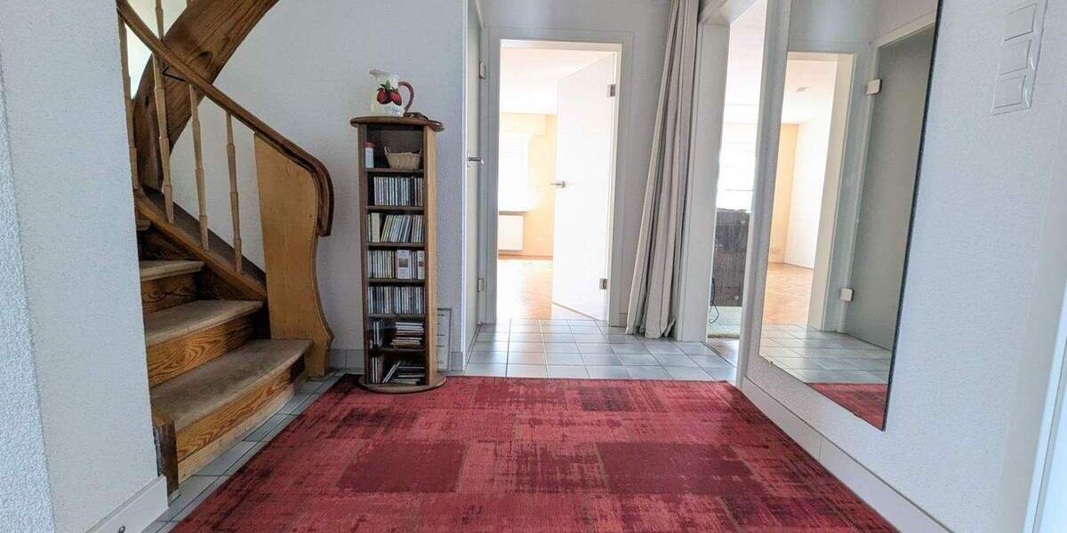 Einfamilienhaus Niefern-Öschelbronn Niefern - 7 Zimmer, 190 m&sup2;, 590.000&euro; | Angebot:25738400