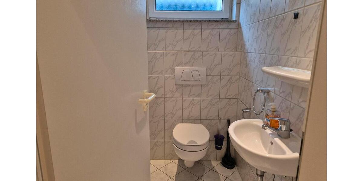 Etagenwohnung Berg (Pfalz) - 4 Zimmer, 120 m&sup2;, 1.500&euro; | Angebot:25546922