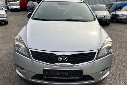 Kia ceed Sportswagon 206.000 km 1.450 € Niefern-Öschelbronn 75223