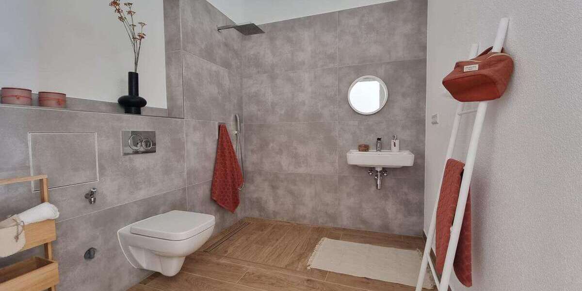 Etagenwohnung Bruchsal - 1 Zimmer, 49 m&sup2;, 240.000&euro; | Angebot:25660624