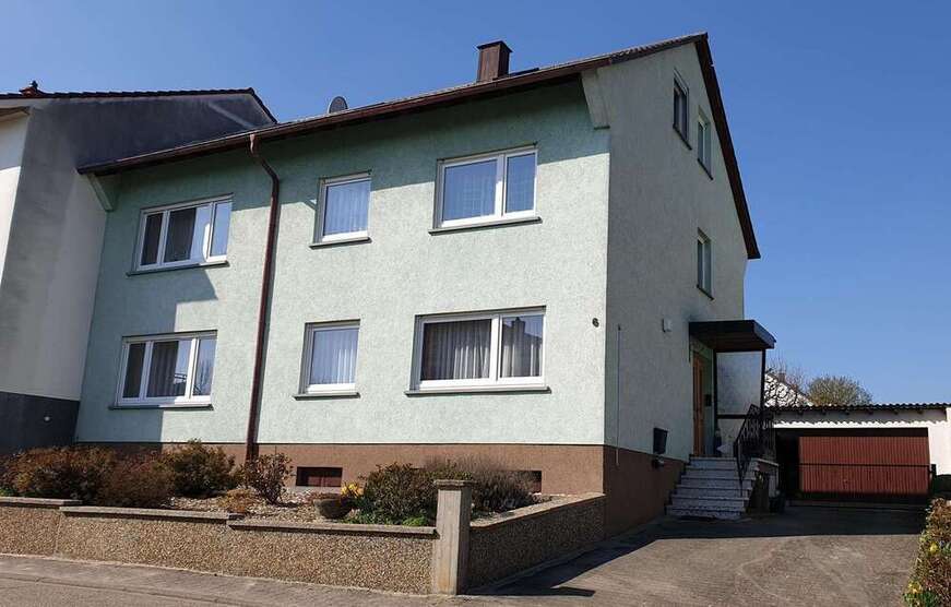 Haus zum Kaufen in Bretten-Bauerbach 389.000 € 162 m²