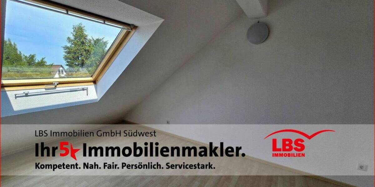 Reihenmittelhaus Pforzheim Nordstadt - 6 Zimmer, 149 m&sup2;, 495.000&euro; | Angebot:24024775