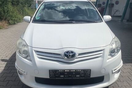 Toyota Auris 201.600 km 4.799 &euro; Germersheim 76726