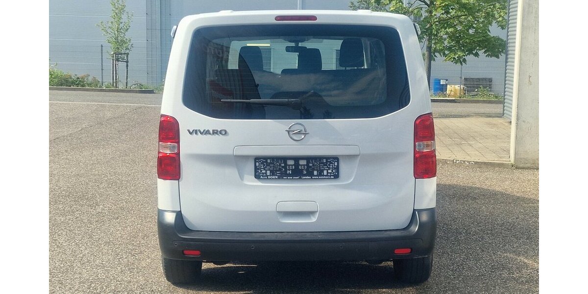 Opel Vivaro M 9 Sitzer Klima 59.000 km 27.998 &euro; Landau 76829
