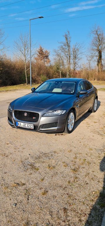 Jaguar XF 199.000 km 11.650 € Gondelsheim 75053