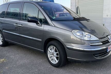 Peugeot 807 203.000 km 4.000 € Graben Neudorf 76676