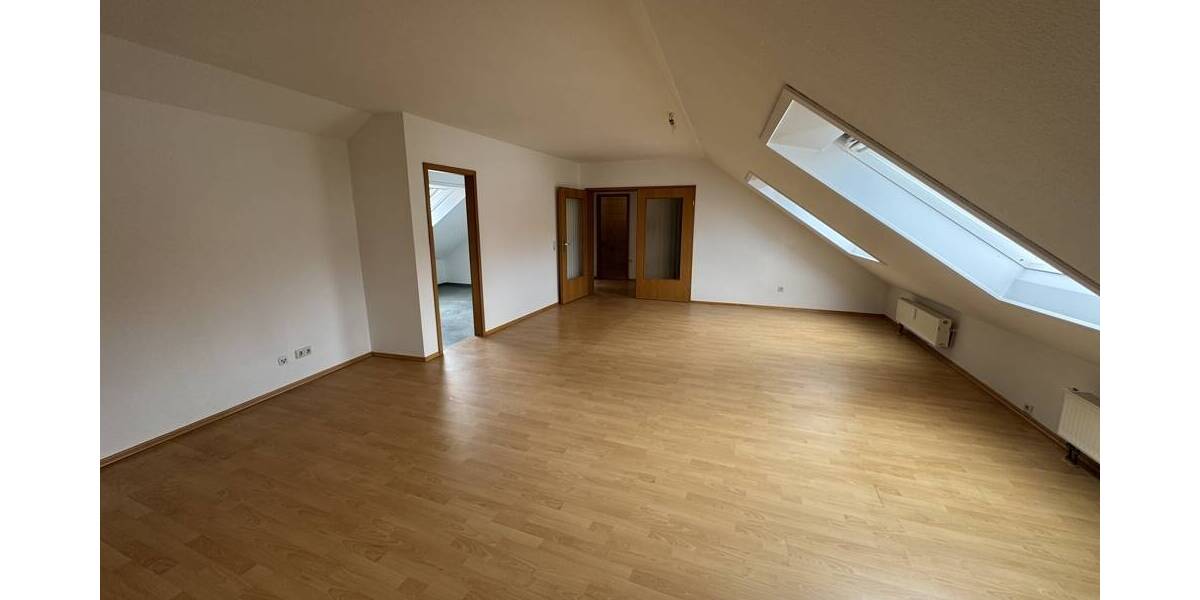 Etagenwohnung Bretten - Kupferhälde Bretten - 3 Zimmer, 70 m&sup2;, 219.000&euro; | Angebot:25682177