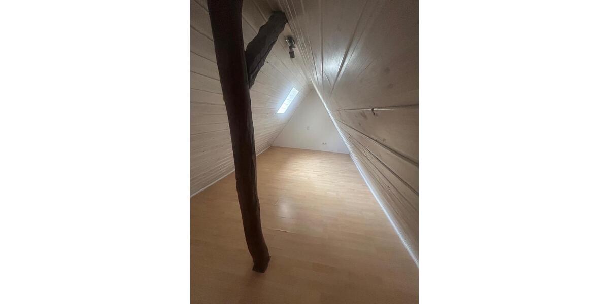 Einfamilienhaus Hördt - 3 Zimmer, 70 m&sup2;, 950&euro; | Angebot:25783472