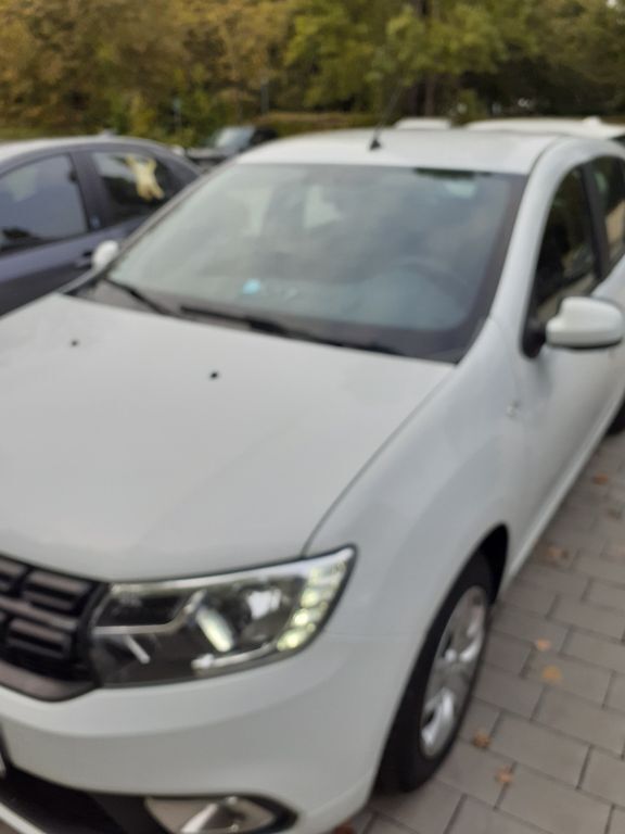 Dacia Sandero 30.000 km 8.900 € Rheinstetten 76287