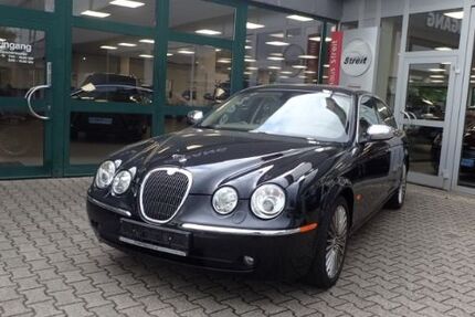 Jaguar S-Type 177.000 km 9.900 € Karlsruhe 76185