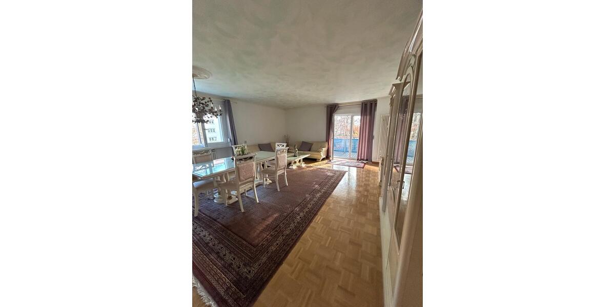 Wohnjuwel in KA Nordstadt 4 Zimmer ETW 1. OG Südausrichtung 4 zimmer