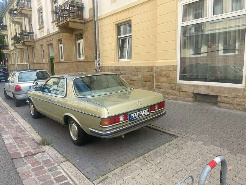 Mercedes-Benz CE 230 245.000 km 17.800 € Karlsruhe 76135