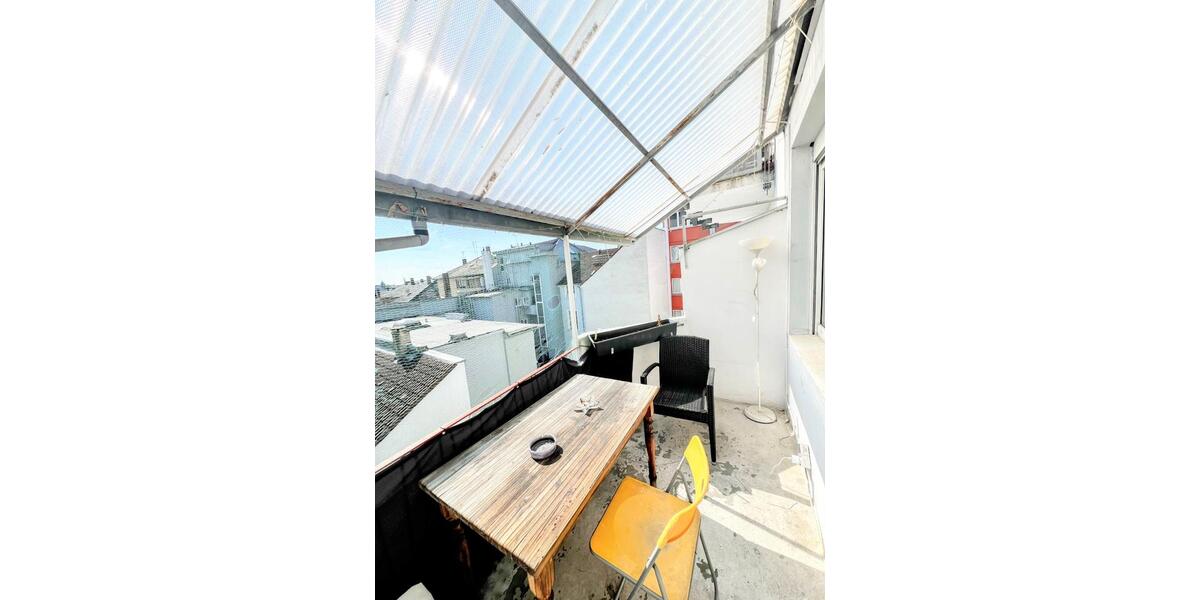 Etagenwohnung Karlsruhe - 4 Zimmer, 15 m&sup2;, 400&euro; | Angebot:25791236