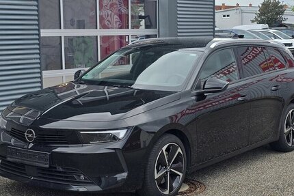 Opel Astra 1.5 D Elegance Klimautomaik NAVI 62.000 km 19.499 &euro; Landau 76829