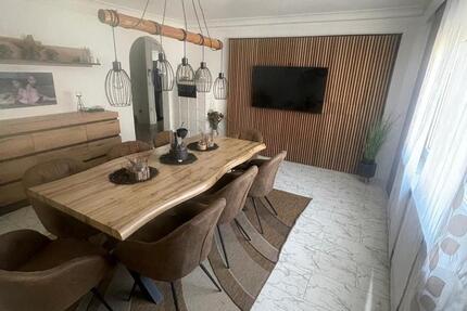 Wohnung Pforzheim - 3 Zimmer, 80 m&sup2;, 1.100&euro; | Angebot:26702470