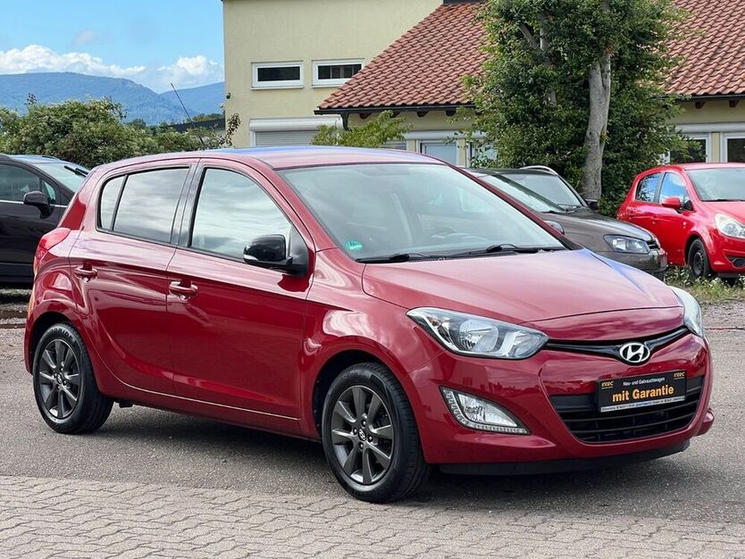 i20