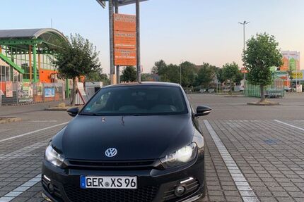 VW Scirocco 233.000 km 7.400 € Germersheim 76726
