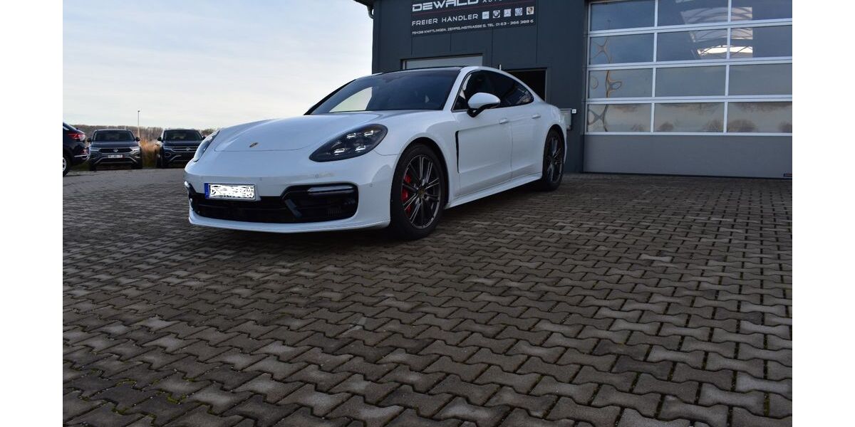 Porsche Panamera 106.790 km 77.900 &euro; Knittlingen 75438