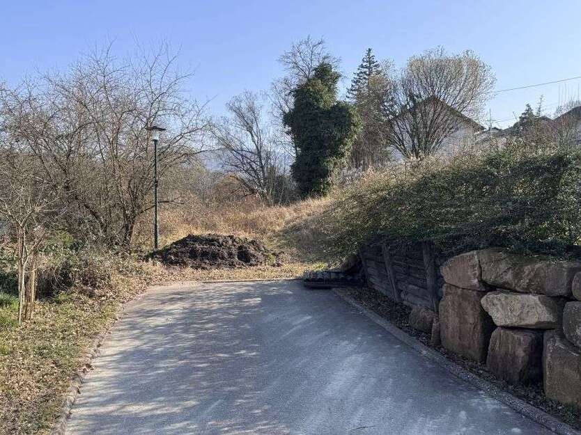 Grundstück zu verkaufen in Baden-Baden 725.000 € 1434 m²