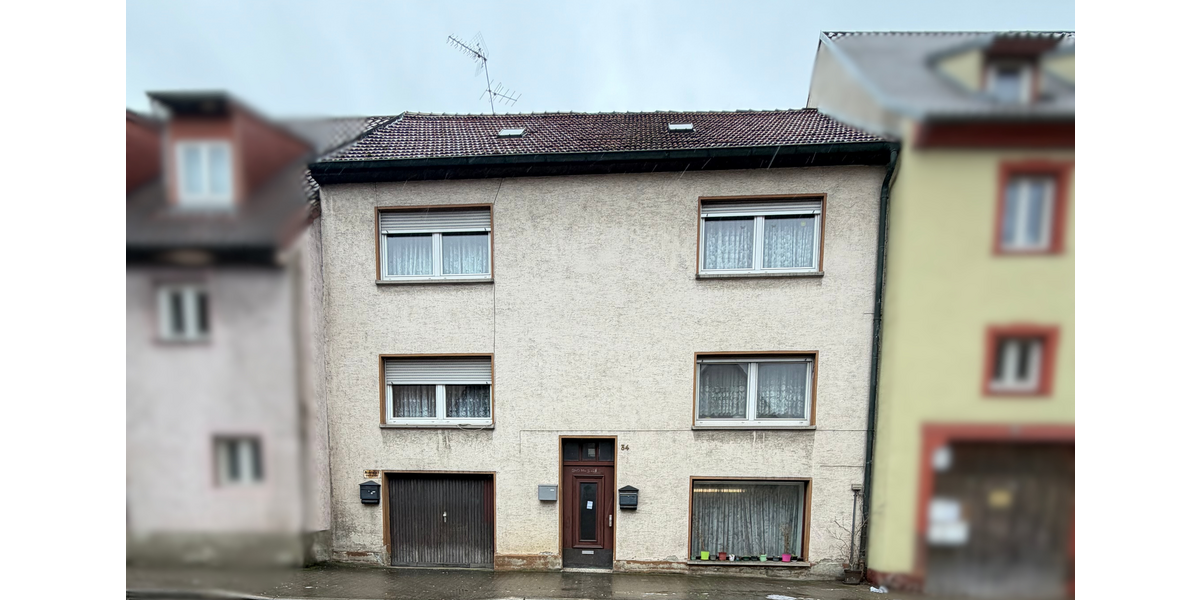 Einfamilienhaus Bruchsal - 7 Zimmer, 202 m&sup2;, 379.000&euro; | Angebot:25418564