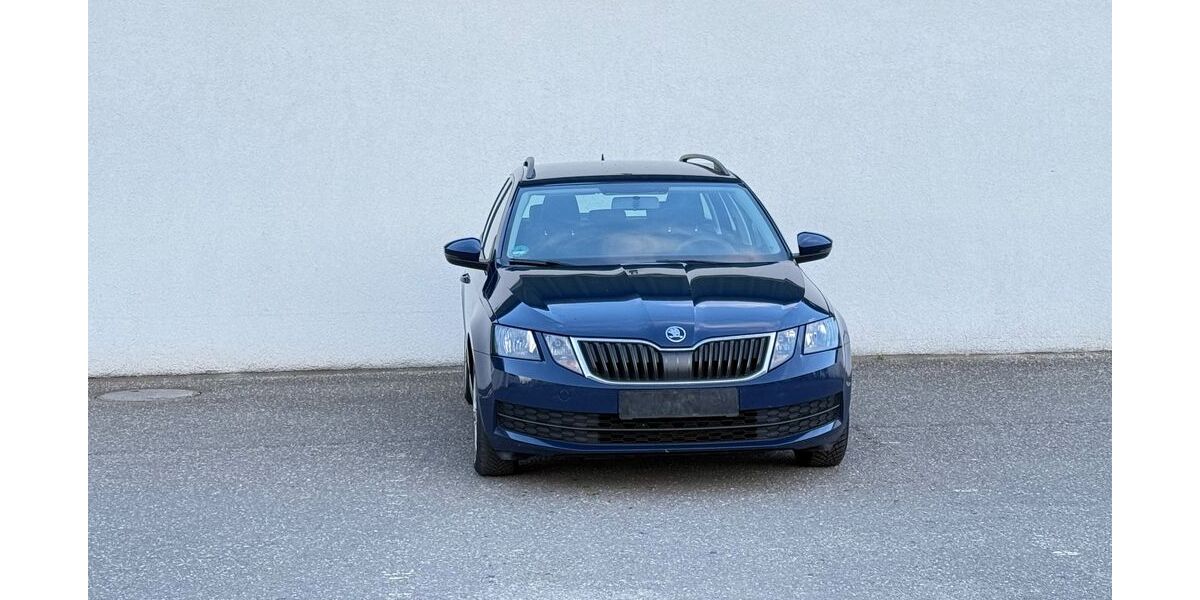 Skoda Octavia 230.000 km 5.499 &euro; Kandel 76870