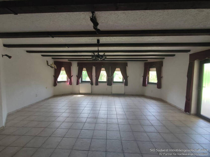 Ideal für Familie sehr schönes Einfamilienhaus in ruhiger Panorama - Lage Randlage von Bretten
