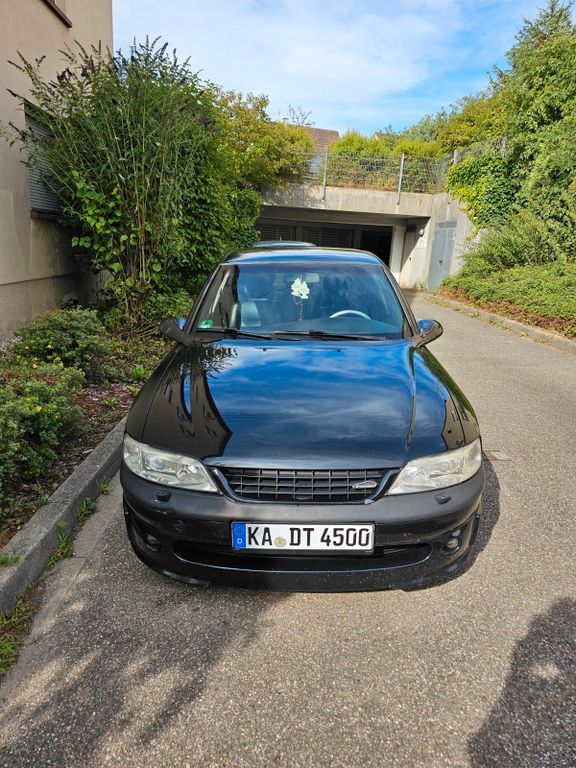 Opel Vectra 195.500 km 3.750 € Bretten 75015