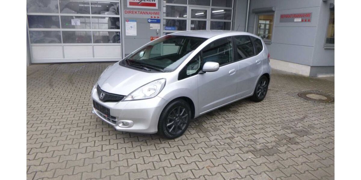 Honda Jazz 95.100 km 8.888 &euro; Ettlingen-Bruchhausen 76275