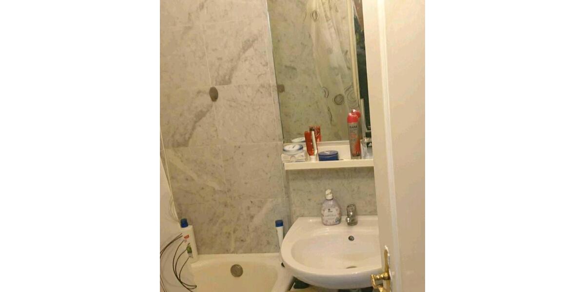 Etagenwohnung Pforzheim - 2 Zimmer, 40 m&sup2;, 510&euro; | Angebot:25983393