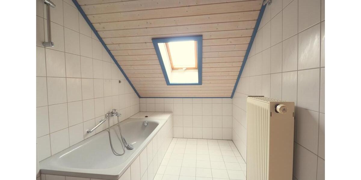 Dachgeschoßwohnung Eggenstein-Leopoldshafen Leopoldshafen - 1 Zimmer, 62 m&sup2;, 210.000&euro; | Angebot:23390843