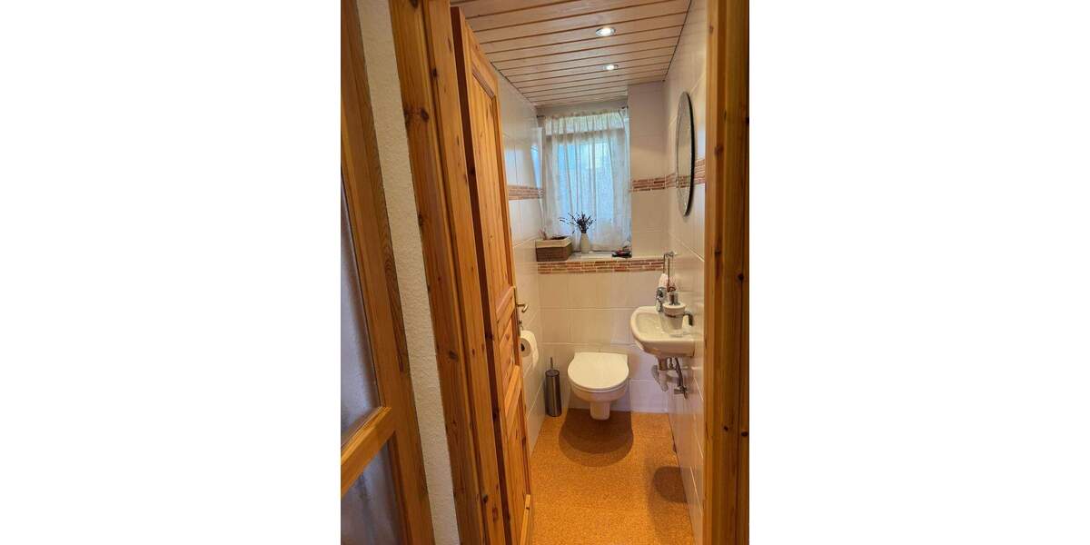 Doppelhaushälfte Birkenfeld - 7 Zimmer, 160 m&sup2;, 495.000&euro; | Angebot:25704151