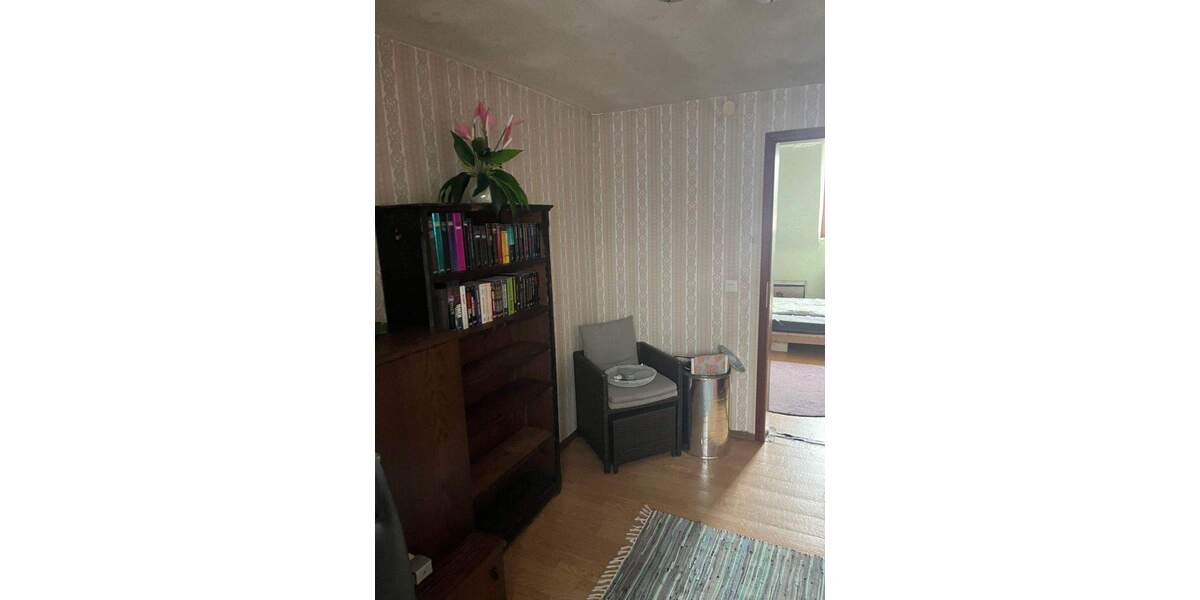 Reihenmittelhaus Karlsruhe Hagsfeld - 6 Zimmer, 111 m&sup2;, 320.000&euro; | Angebot:25679833