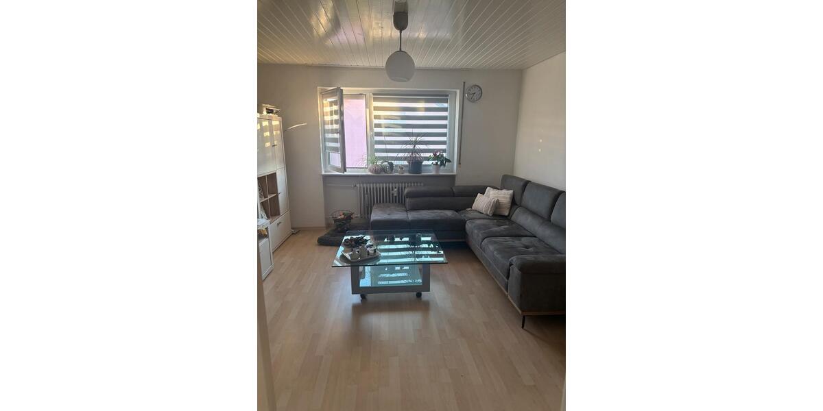 Etagenwohnung Karlsbad - 4 Zimmer, 90 m&sup2;, 310.000&euro; | Angebot:27128143