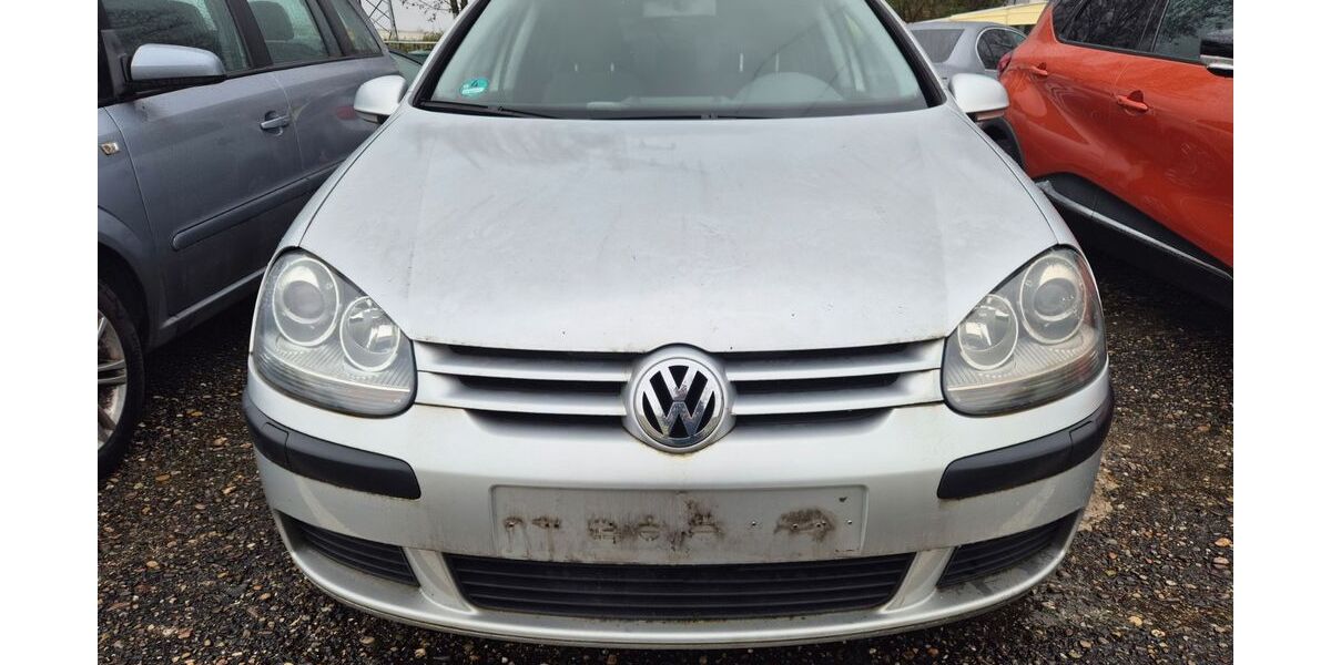 VW Golf 182.000 km 750 &euro; Karlsruhe 76137