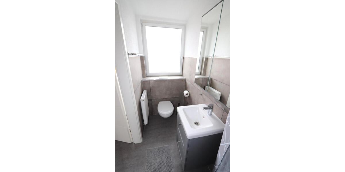Dachgeschoßwohnung Karlsruhe Knielingen - 2 Zimmer, 50 m&sup2;, 780&euro; | Angebot:26336107