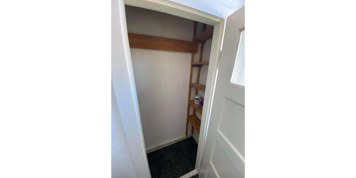 Etagenwohnung Pforzheim Weststadt - 3 Zimmer, 98 m&sup2;, 800&euro; | Angebot:25253389