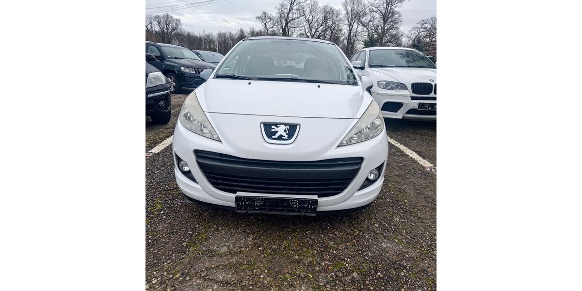 Peugeot 207 162.000 km 2.200 € Karlsruhe 76137