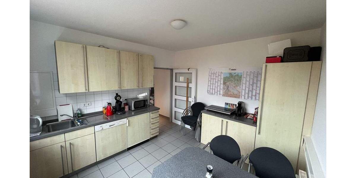 Gewerbeobjekt Karlsruhe Neureut - 7 Zimmer, 160 m&sup2;, 1.950&euro; | Angebot:24028055