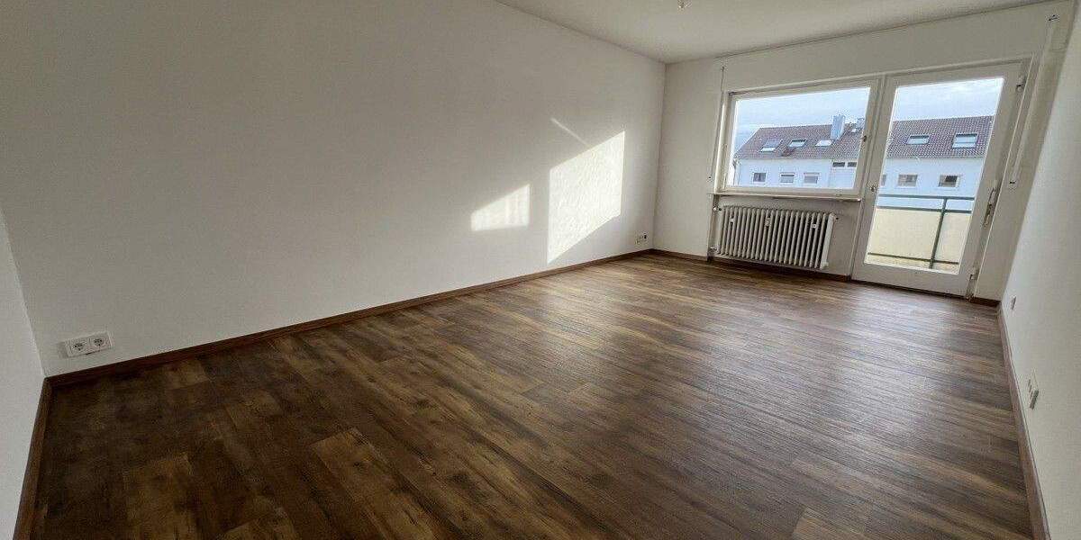 Etagenwohnung Karlsruhe Oststadt - 2 Zimmer, 61 m&sup2;, 285.000&euro; | Angebot:25706121