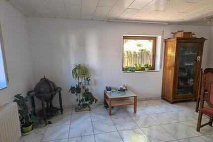 Wohnung Kraichtal - 3 Zimmer, 77 m&sup2;, 214.000&euro; | Angebot:27263493