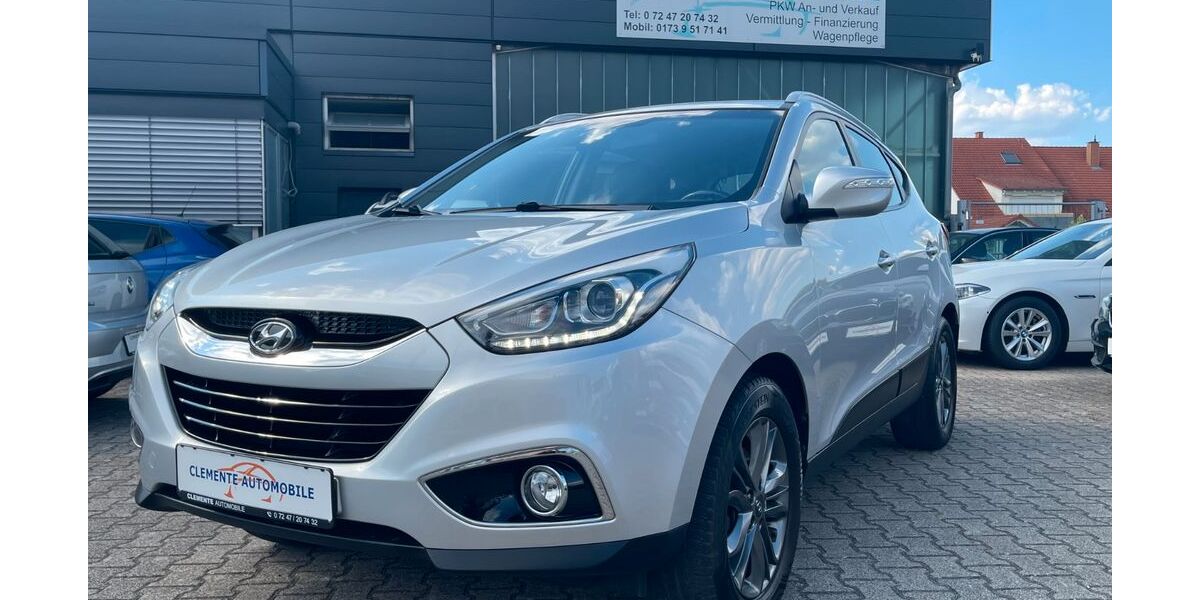 Hyundai ix35 121.000 km 9.599 &euro; Dettenheim 76706