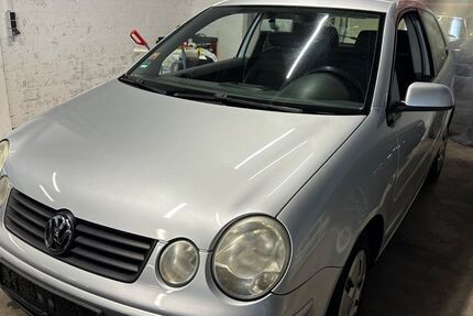 VW Polo 177.829 km 1.990 € Bretten 75015